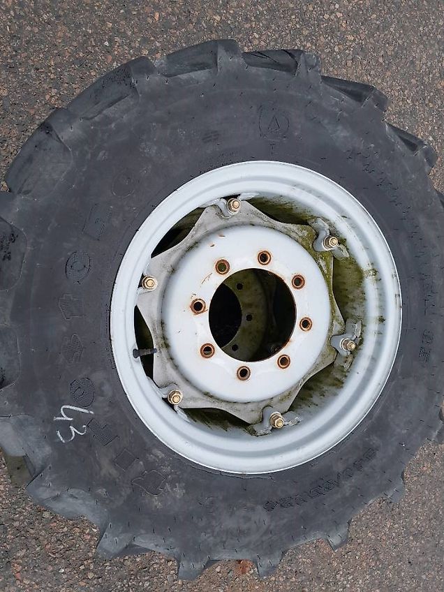 Firestoone Performer 85