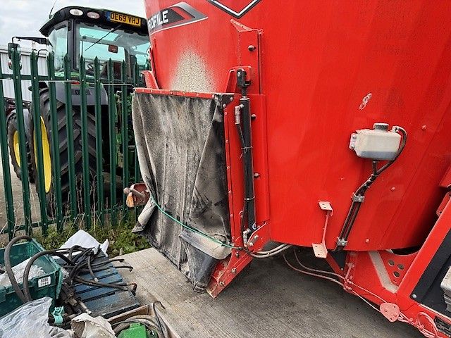Kuhn Profile 15.1DL