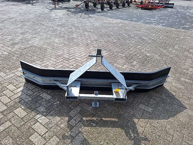Vemac COMBI 3-PUNT LEPEL 260