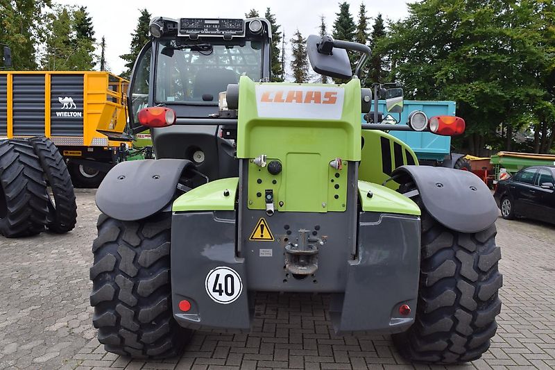 Claas SCORPION 7044