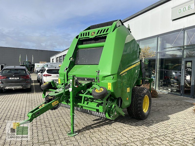 John Deere V461M