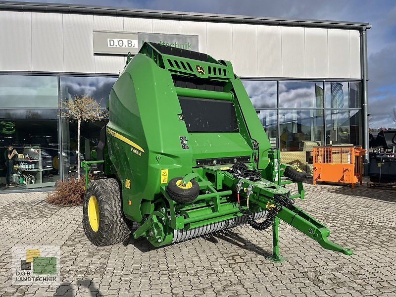 John Deere V461M