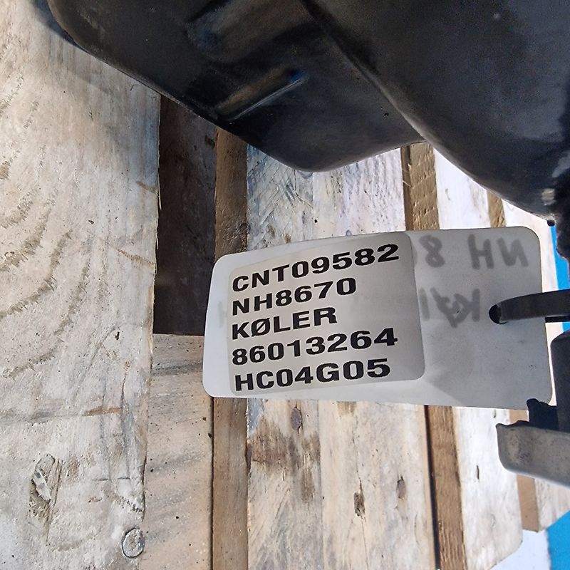 New Holland 8670 (Spare part/Reservedel/Ersatzteil)