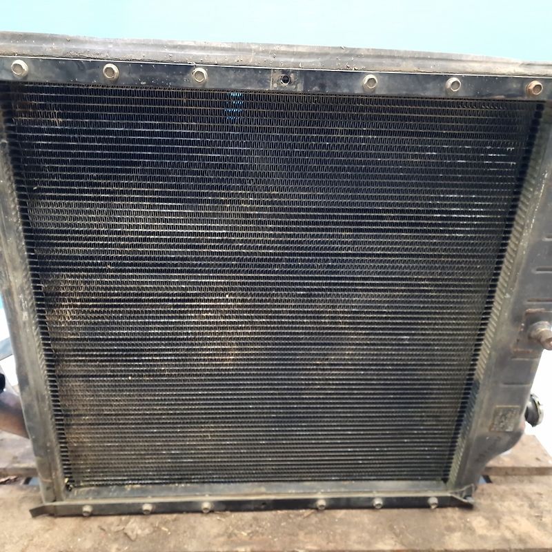 New Holland 8670 (Spare part/Reservedel/Ersatzteil)