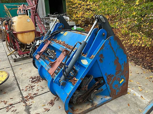 Atelier Robert BV1600