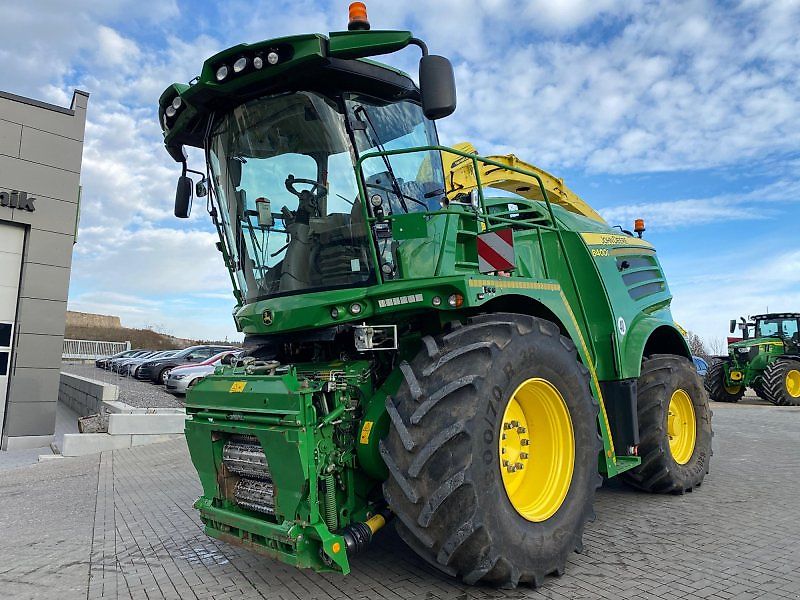 John Deere 8400i
