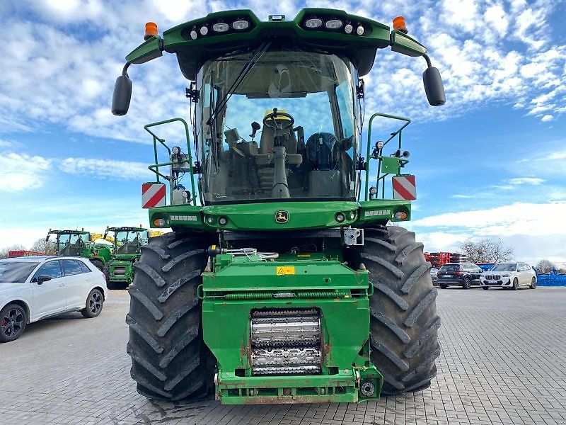 John Deere 8400i