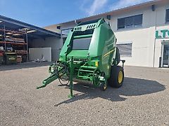John Deere V461M