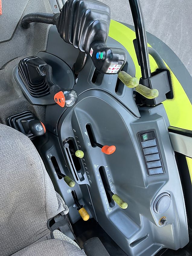 Claas AXOS 340 CX, Frontlader FL 100, Klima, Druckluft, 1. Hand, nur 3.716 h !