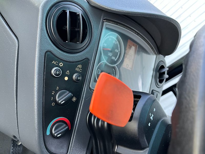 Claas AXOS 340 CX, Frontlader FL 100, Klima, Druckluft, 1. Hand, nur 3.716 h !