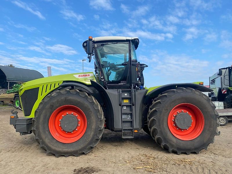Claas Xerion 5000 Trac VC + GPS RTK