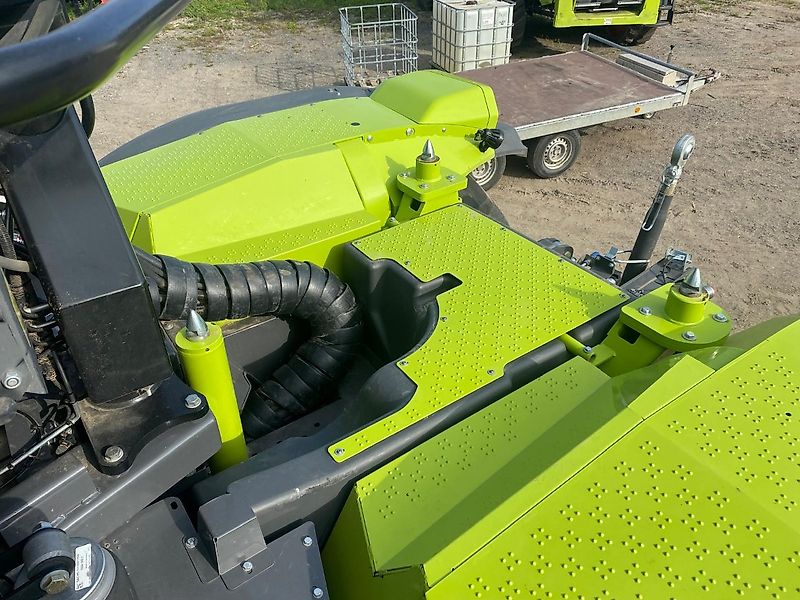 Claas Xerion 5000 Trac VC + GPS RTK