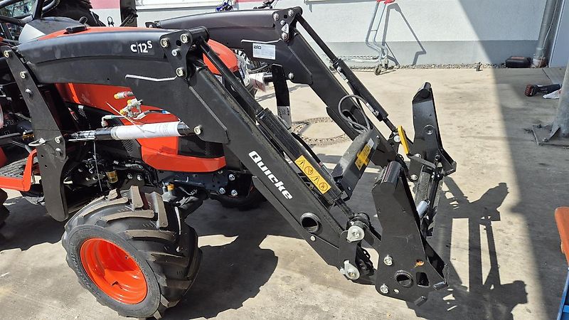 Kubota B2-261 D ROPS FRONTLADER QUICKE C12S