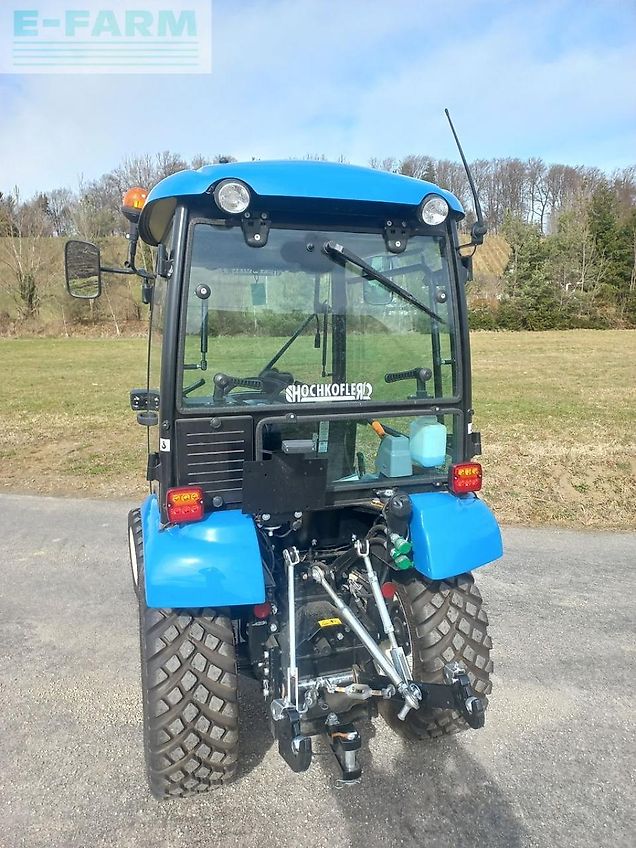 New Holland boomer 25