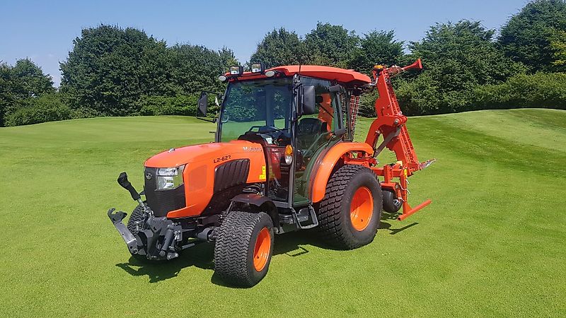 Kubota L2-622H CAB