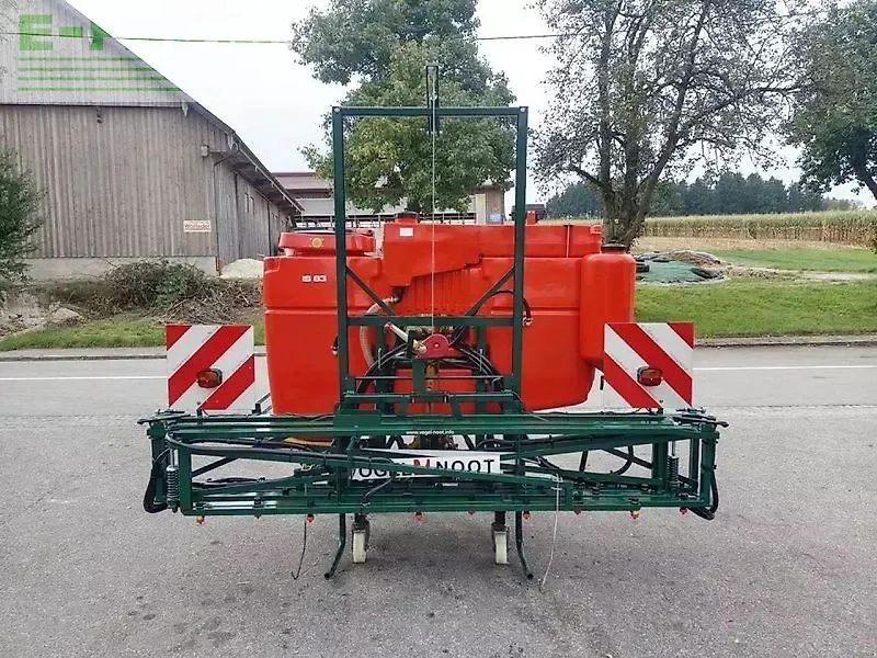 Vogel & Noot is 83 feldspritze