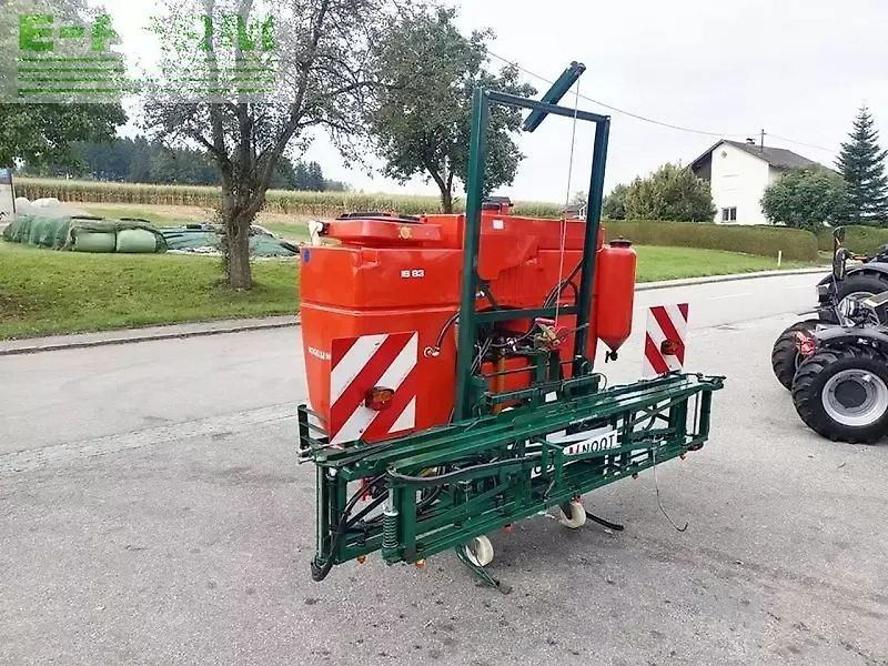 Vogel & Noot is 83 feldspritze