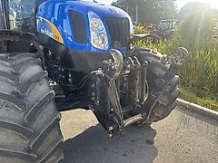 Fronthydraulik für NH TS135A