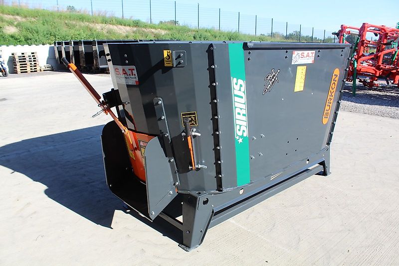 Burkon Elektrofuttermischer 3 m³