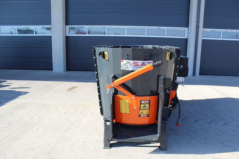 Burkon Elektrofuttermischer 3 m³