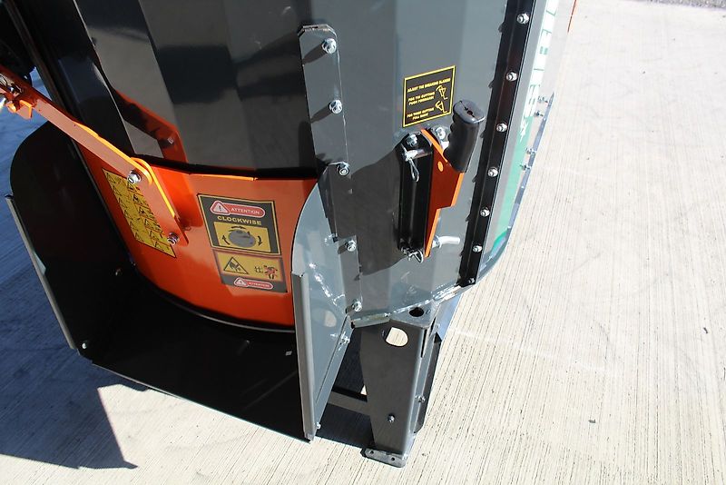 Burkon Elektrofuttermischer 3 m³