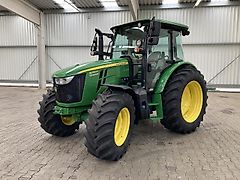John Deere 5090M