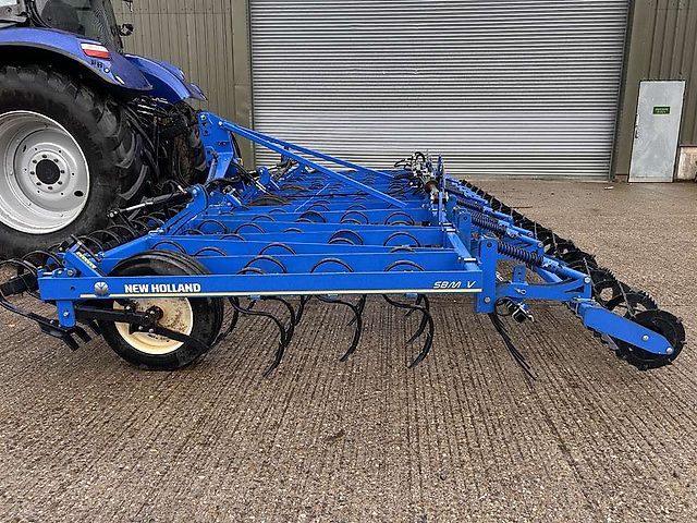 New Holland SBMV650
