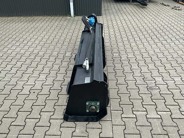 Field Industries Back Filler