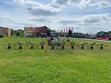 Claas VOLTO 1300 T Wender