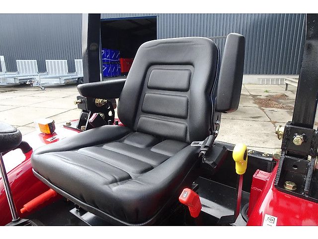 Knegt 304G2 Nieuw model Stage V .