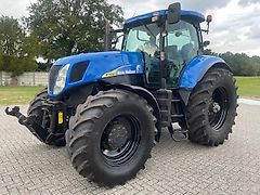 New Holland T7030