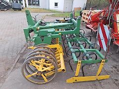 Kerner Frontpacker FP300 FP6530 Packer Frontwalze Federzinkenegge