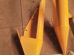 New Holland DIVISEUR COURT - TUBE DE VIDANGE