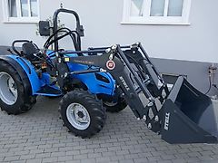 Landini Mistral 50 Allr. mit fabrikneuen Stoll Ind-Lader. Sehr guter Zustand!