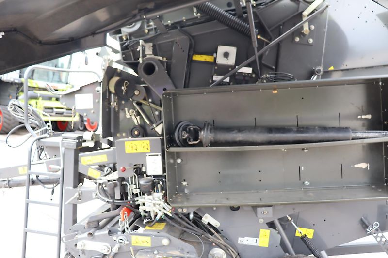 Claas VARIANT 480 RC PRO