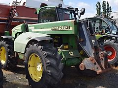 John Deere 3200