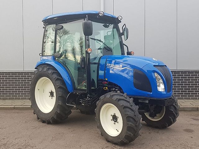 New Holland BOOMER 55 CAB HST STAGE V