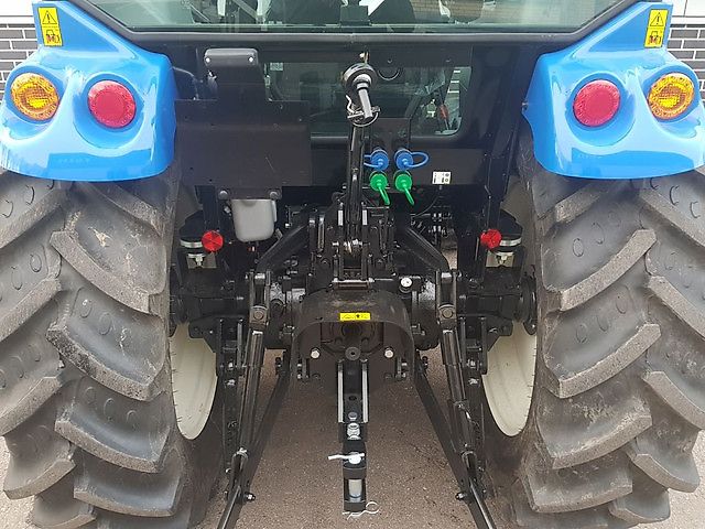 New Holland BOOMER 55 CAB HST STAGE V