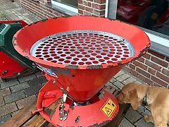 Salzstreuer, Düngerstreuer Fa. Vert gerbaucht