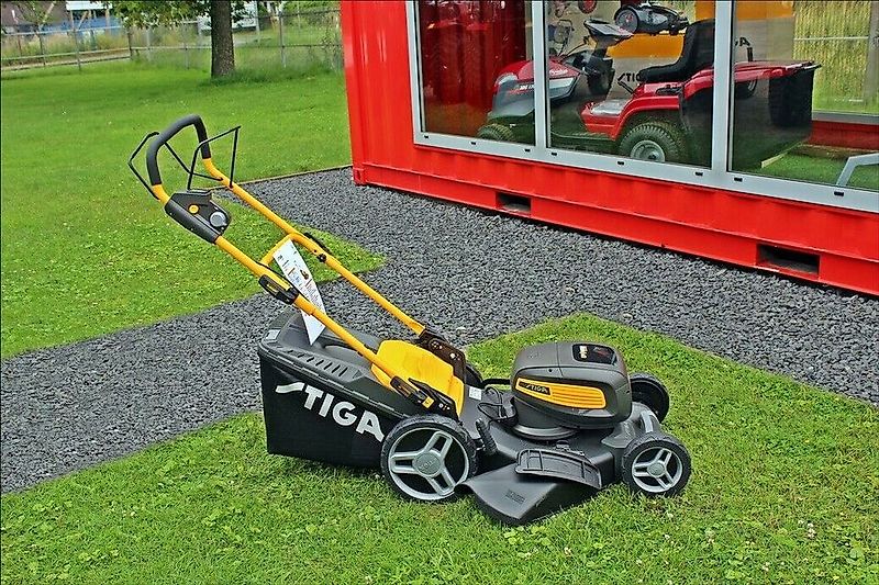 Stiga COMBI 753 SQ AE Akku-Rasenmäher