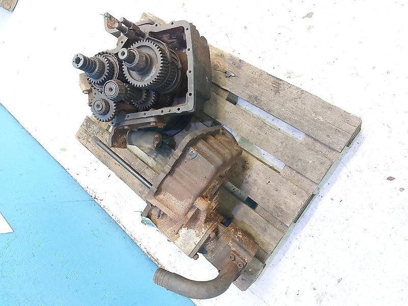 New Holland LM445A (Spare part/Reservedel/Ersatzteil)