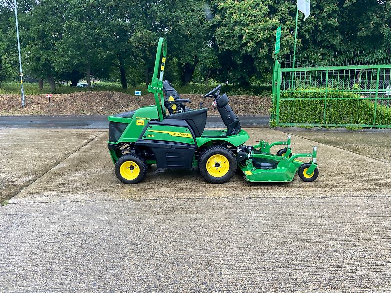 John Deere 1570 + 62