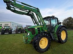 John Deere 6830