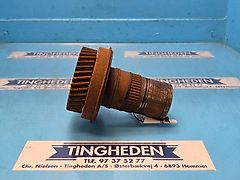 New Holland 8260 (Spare part/Reservedel/Ersatzteil)