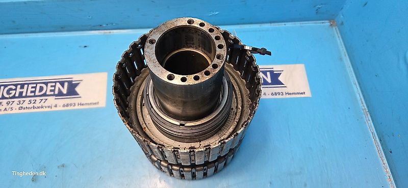 New Holland 8340 (Spare part/Reservedel/Ersatzteil)