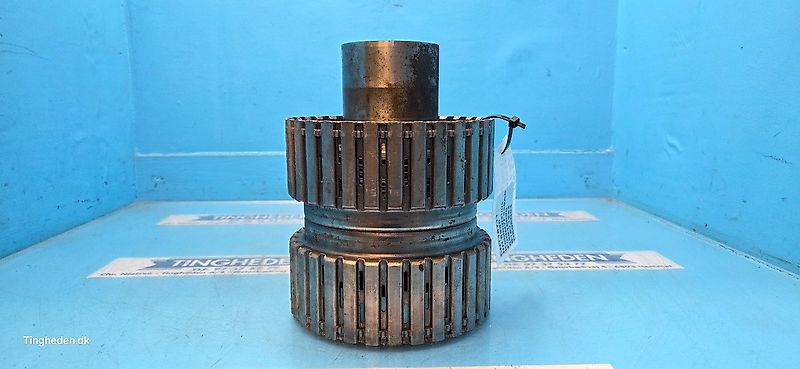 New Holland 8340 (Spare part/Reservedel/Ersatzteil)