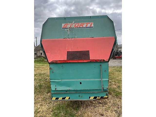 Storti Labrador 160