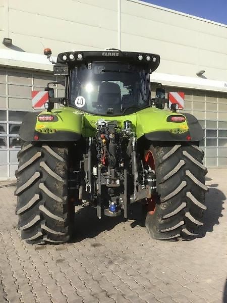 Claas AXION 870 CMATIC