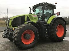 Claas AXION 930