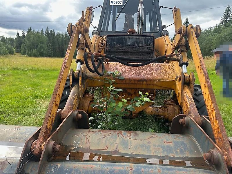 Case IH 580 Traktorgraver